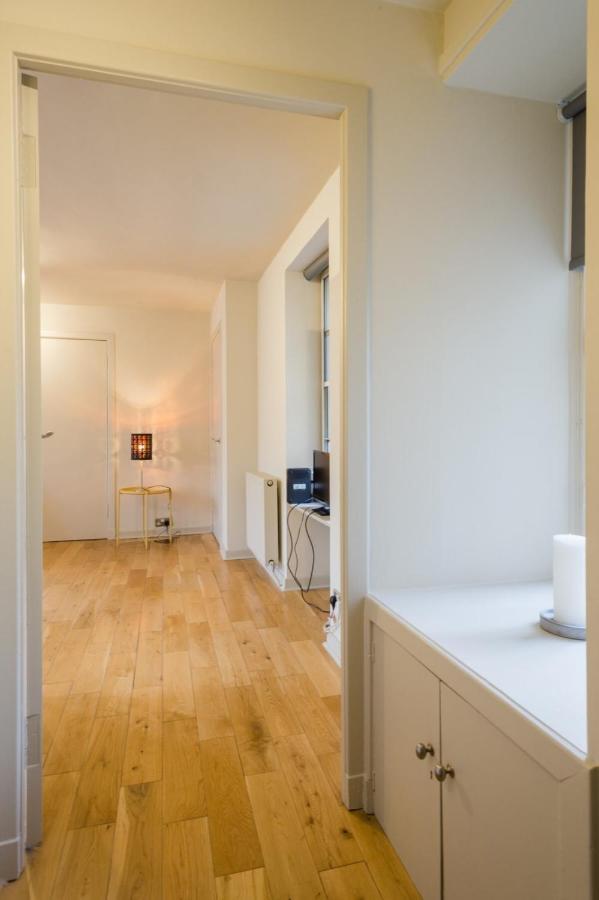 Modern Studio Apartment On Royal Mile Great For Castle Edinburgh Kültér fotó