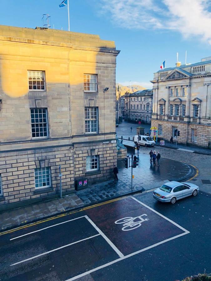 Modern Studio Apartment On Royal Mile Great For Castle Edinburgh Kültér fotó